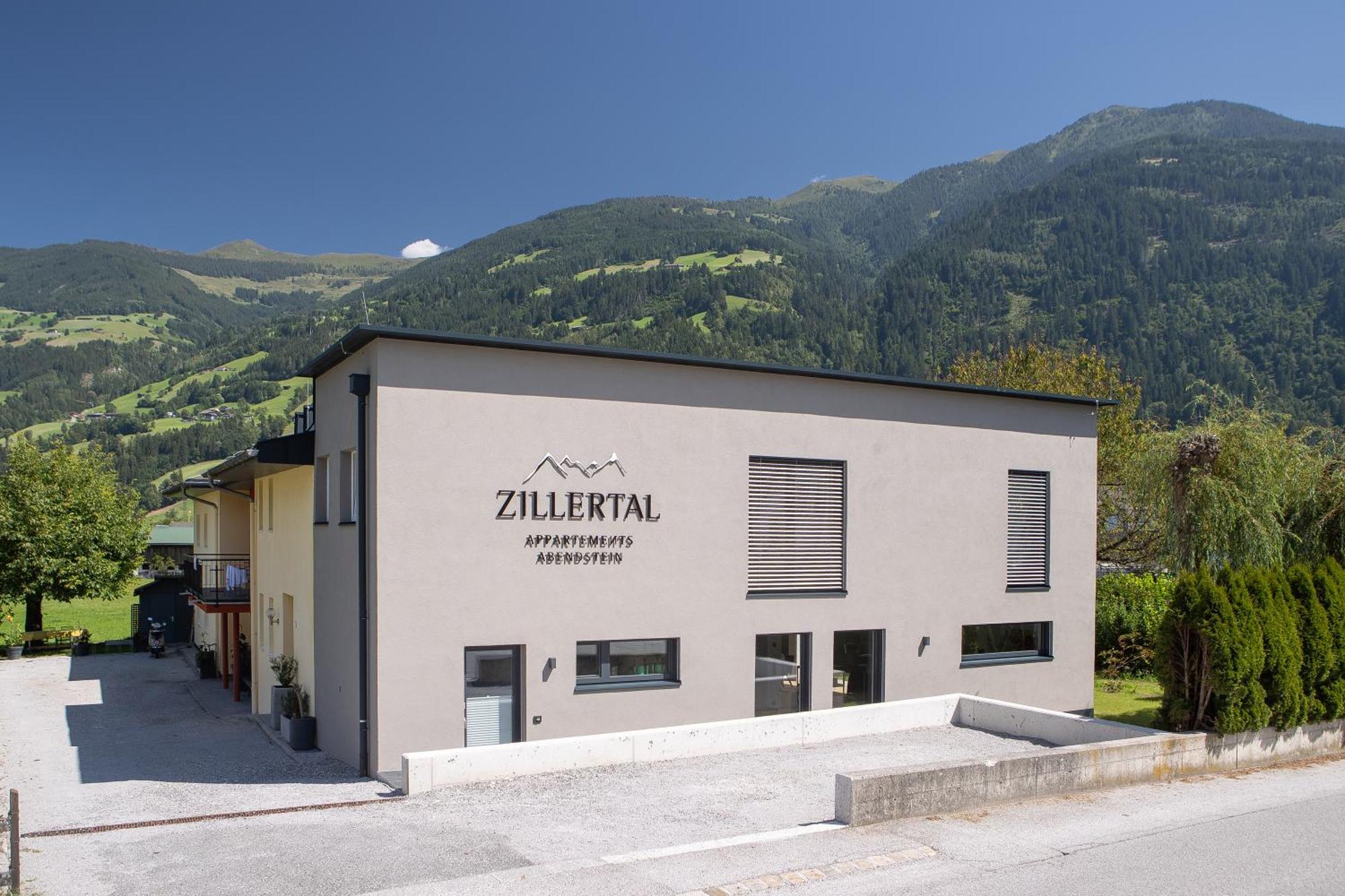 Zillertal Appartements Fügen Extérieur photo